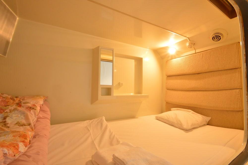 Amenity Hotel Kyōto Exterior foto
